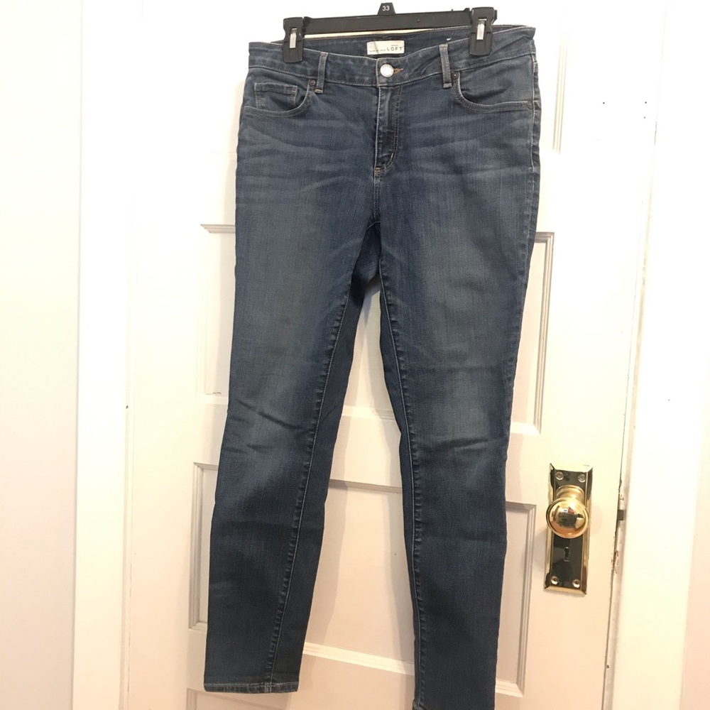 LOFT curvy skinny blue jeans